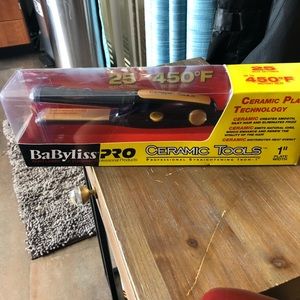 Babyliss pro  ceramic flat iron